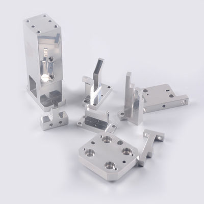 Các bộ phận mài CNC khối lượng thấp Bụi phủ bột Các bộ phận phần cứng CNC
