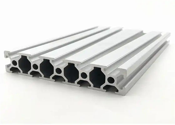 Chiếc ống hình vuông nhôm được ép chính xác