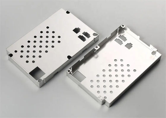 Dịch vụ dán kim loại tùy chỉnh xe hơi Phân tích Panel Quá trình Đèn